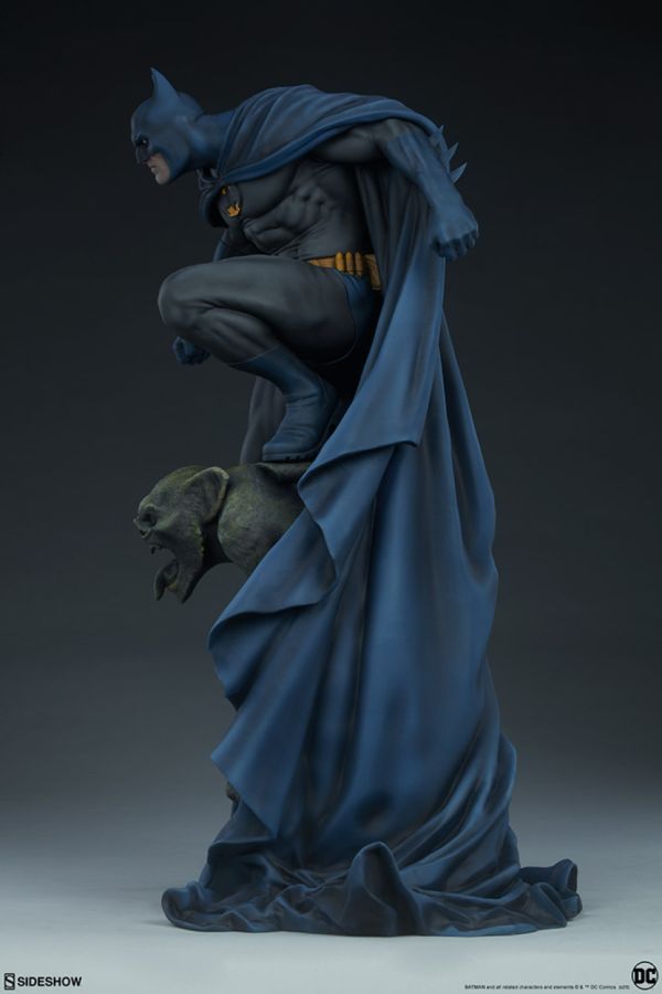 batman statue